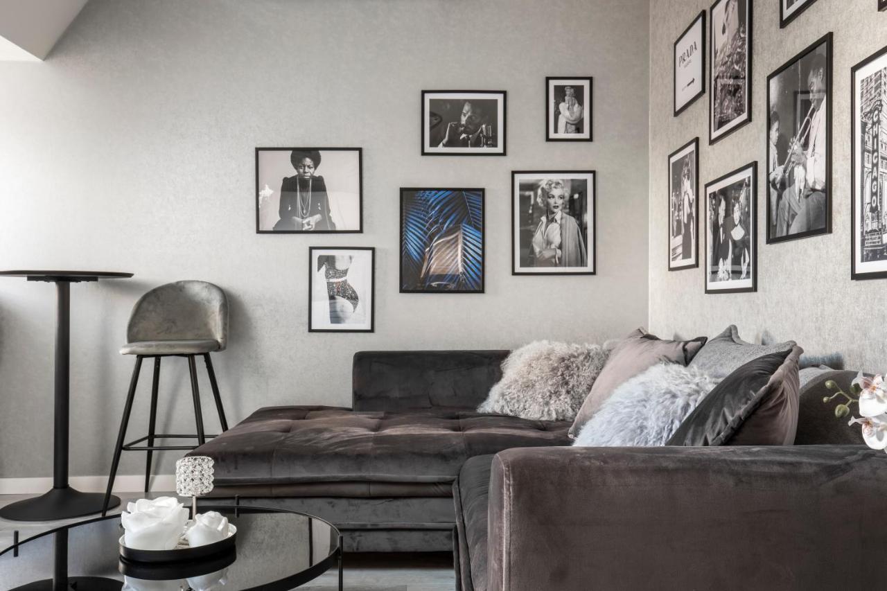 Apartman Blue Moon Banska Stiavnica Bagian luar foto