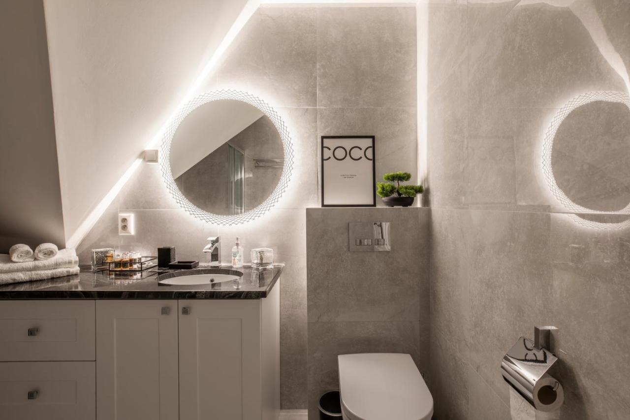 Apartman Blue Moon Banska Stiavnica Bagian luar foto